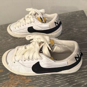 Nike Blazer Low '77 Jumbo